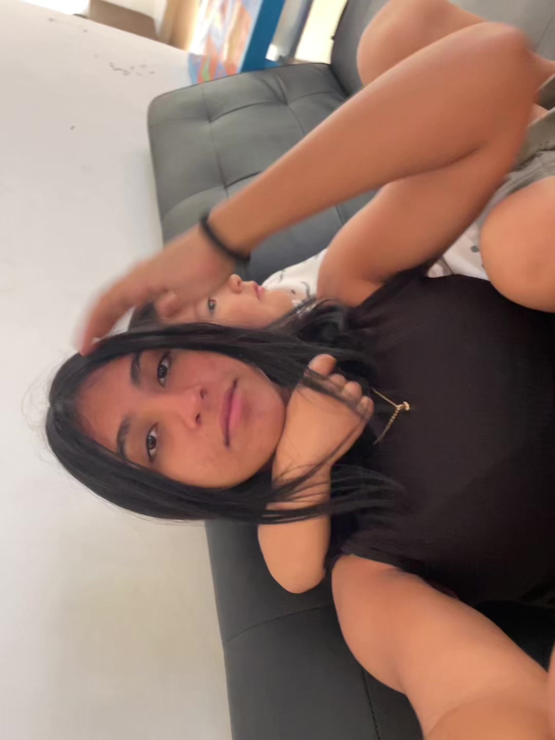 @Adriana🪻