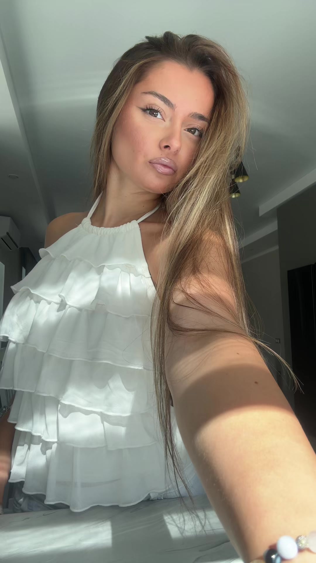 @vivi_bolt