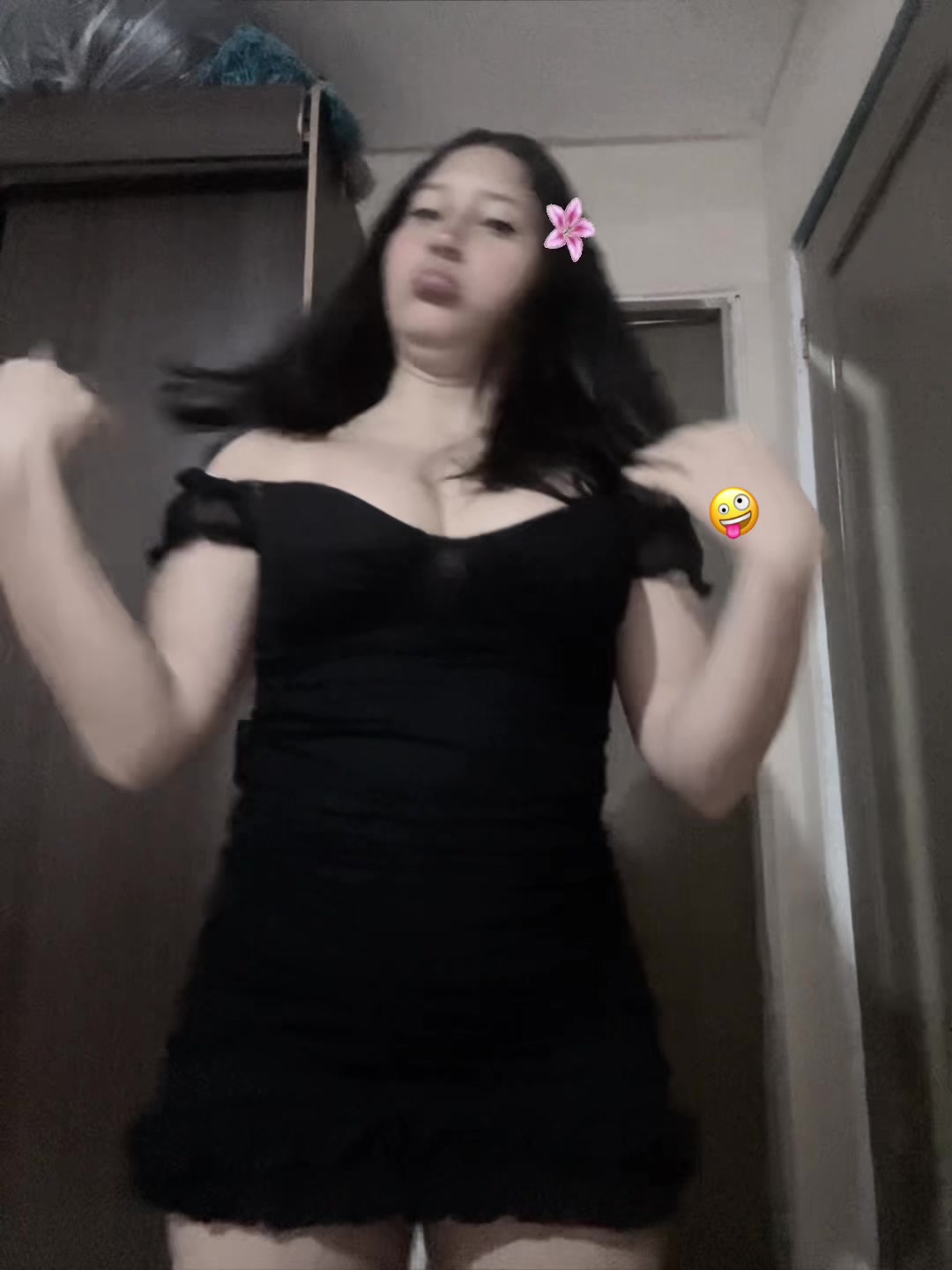 @Valeskitaaaa