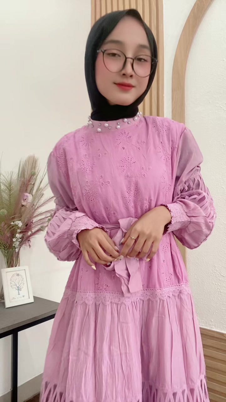 @naeella.id