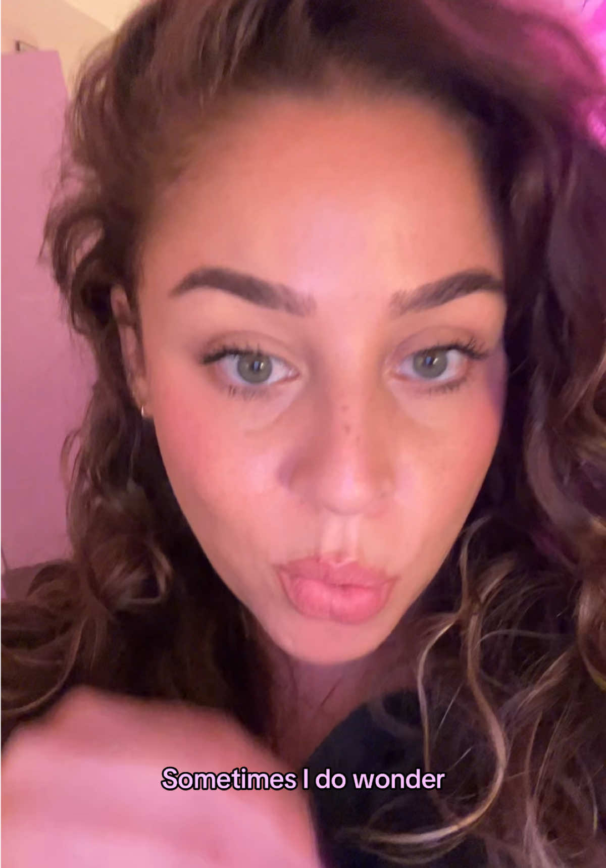 @zoefromtheinternet