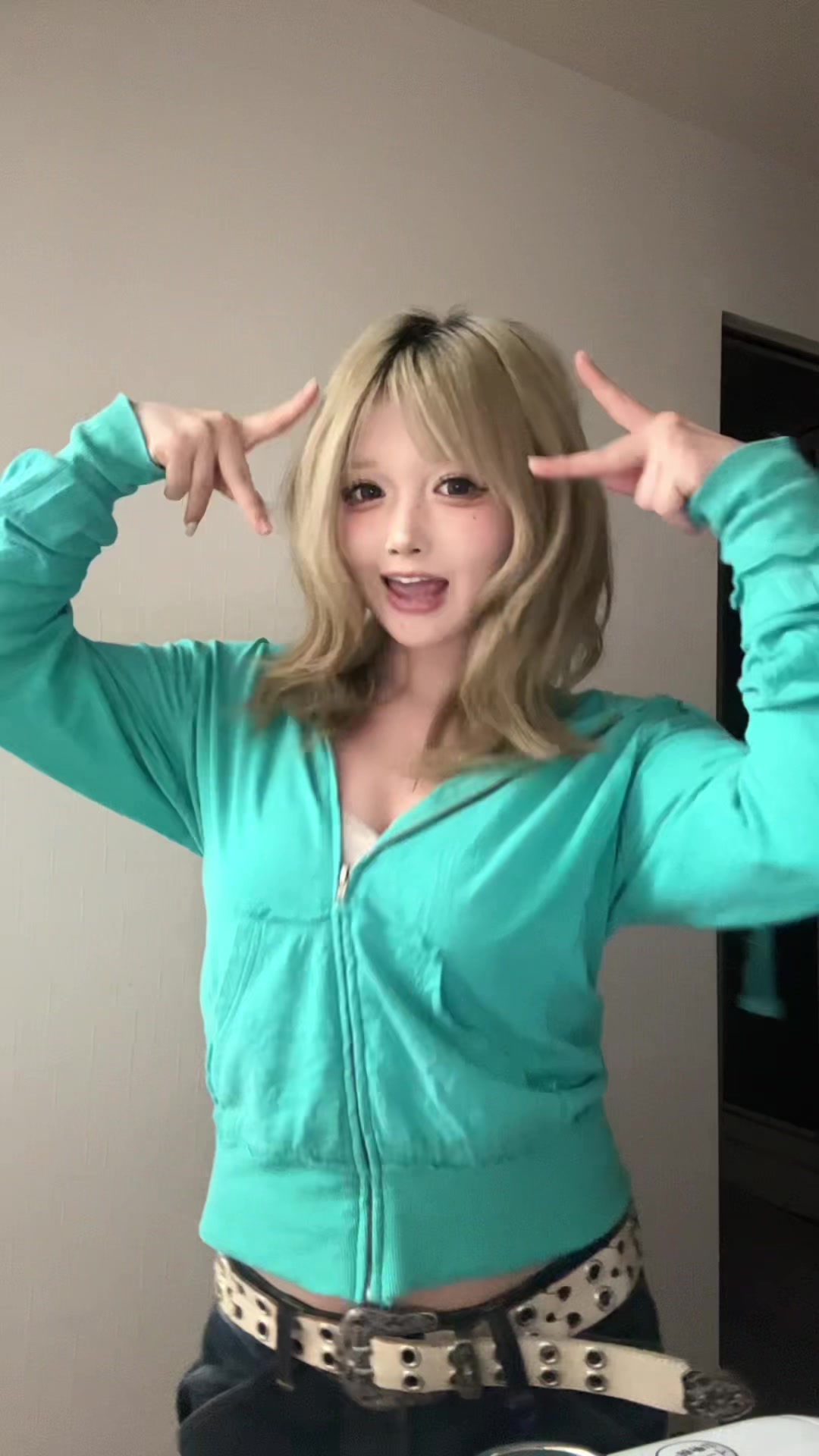 @すみれ(18)