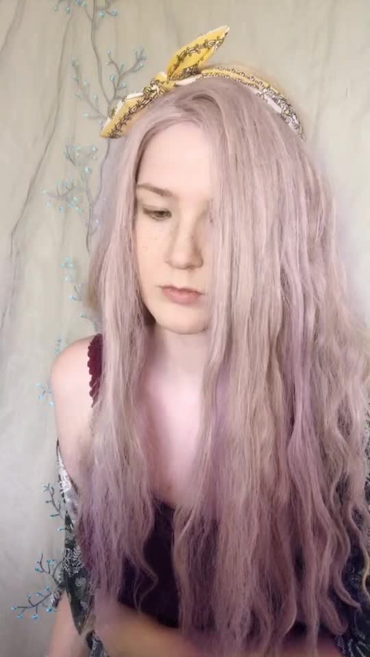 @Aster (she/her)