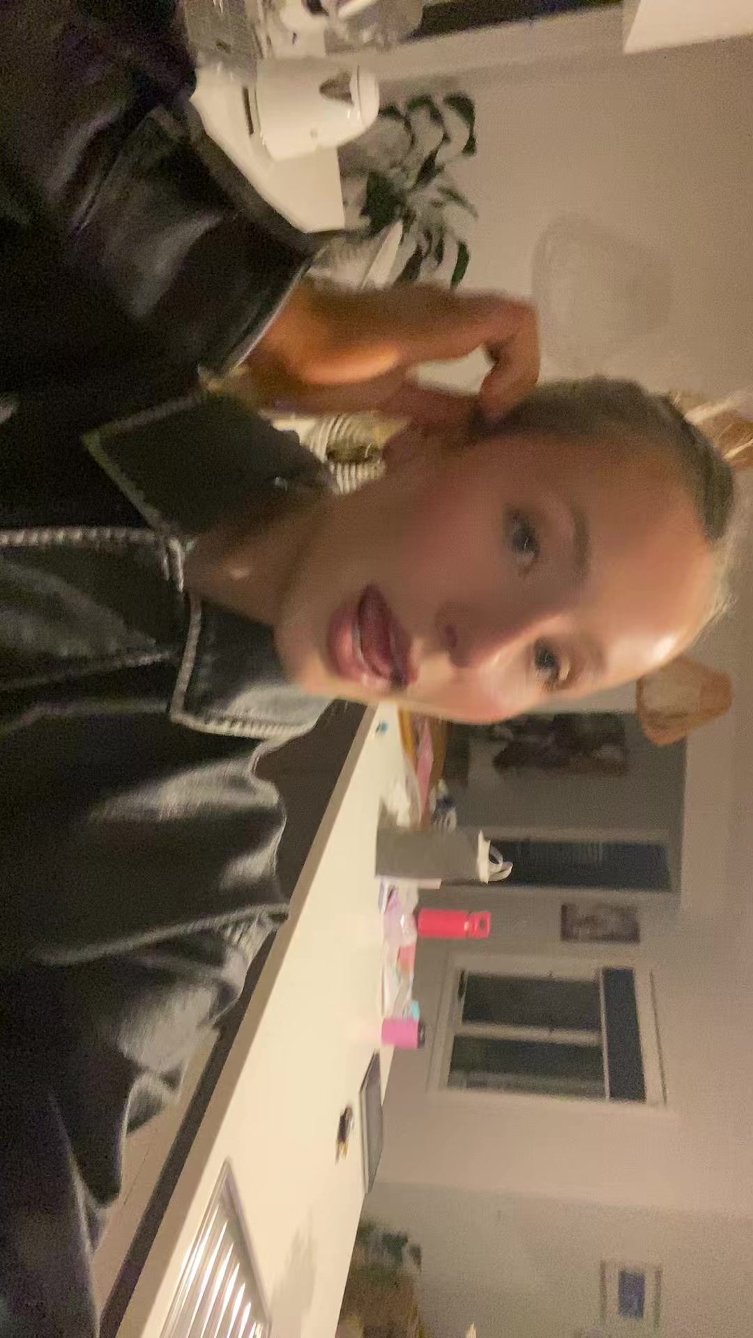 @molly