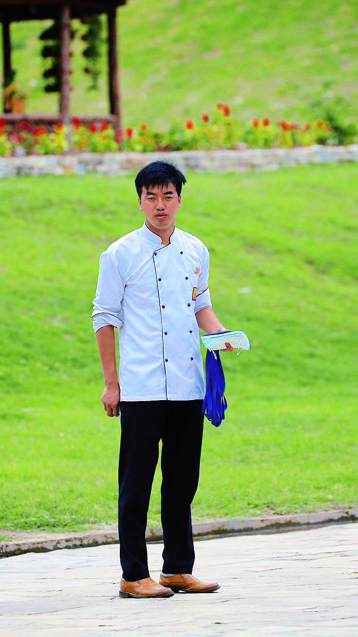 @Thesavorychef