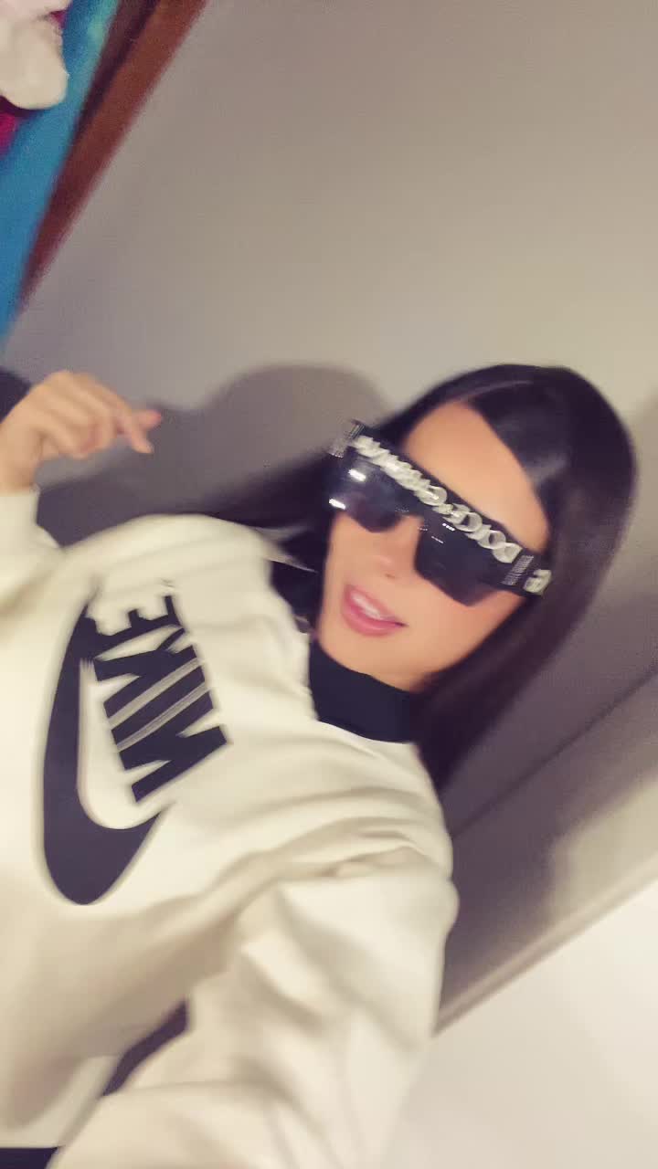 @015_camille
