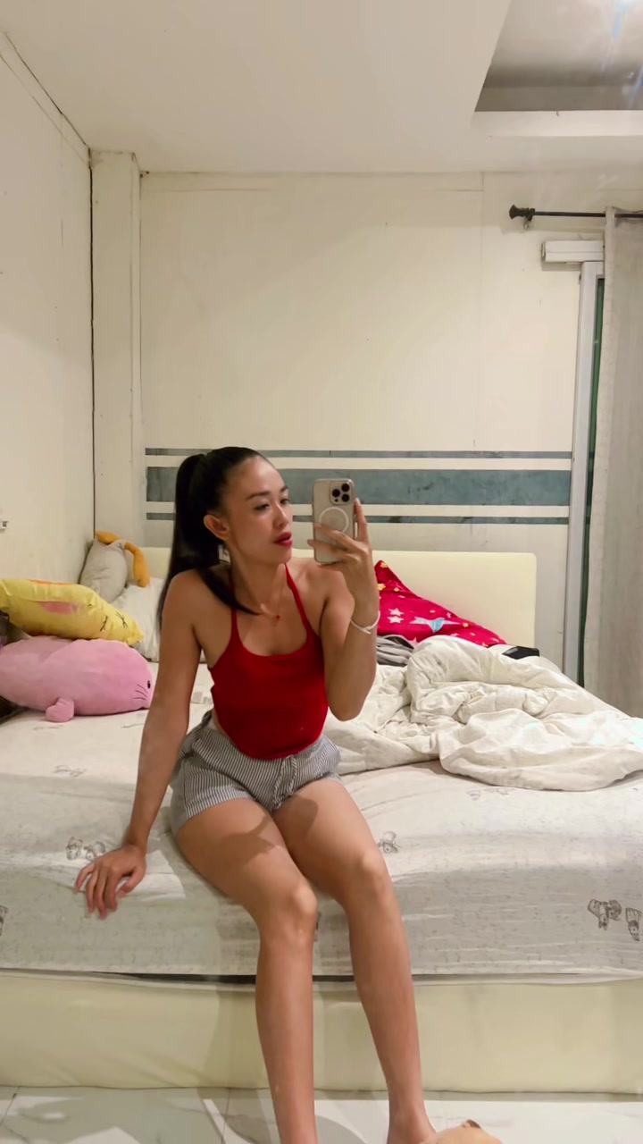 @J I N 👸