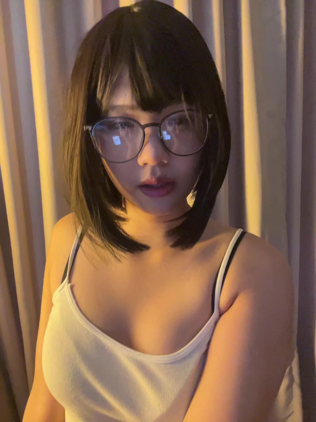 @ไม่ใช่นจ