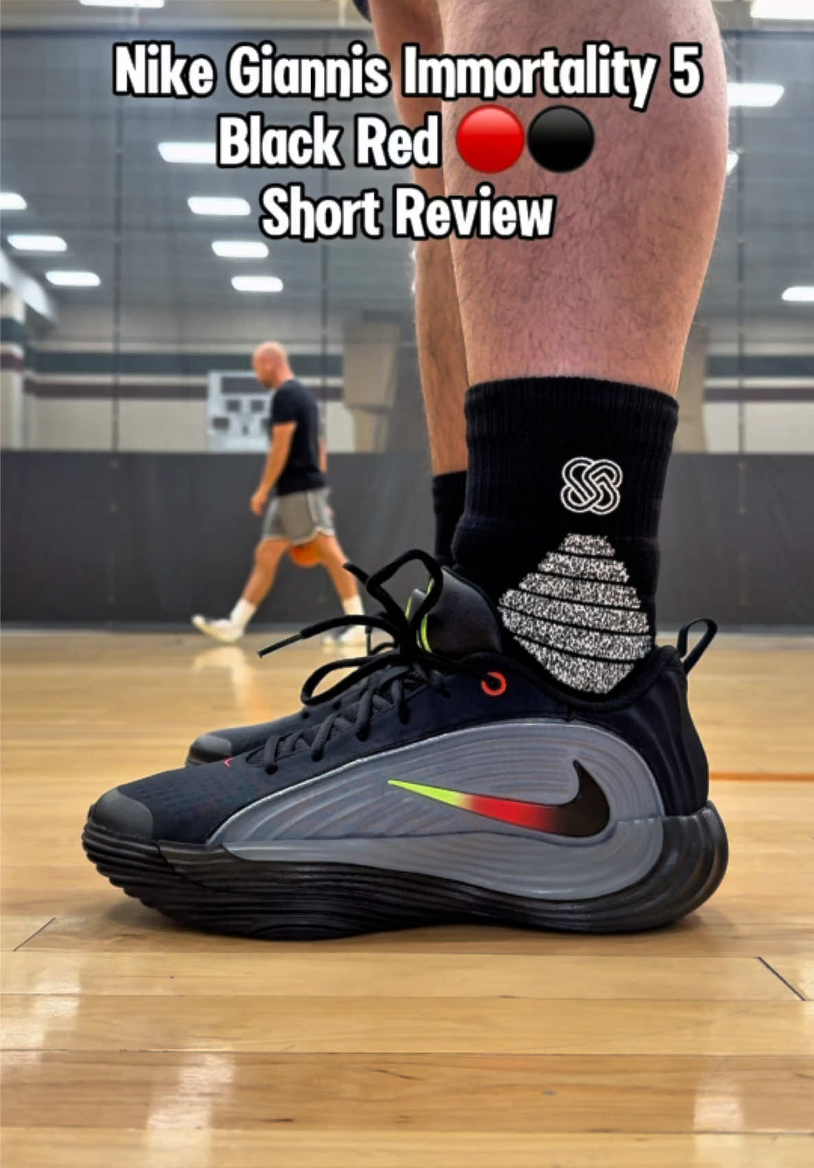 @SneakrTweakr&trade;