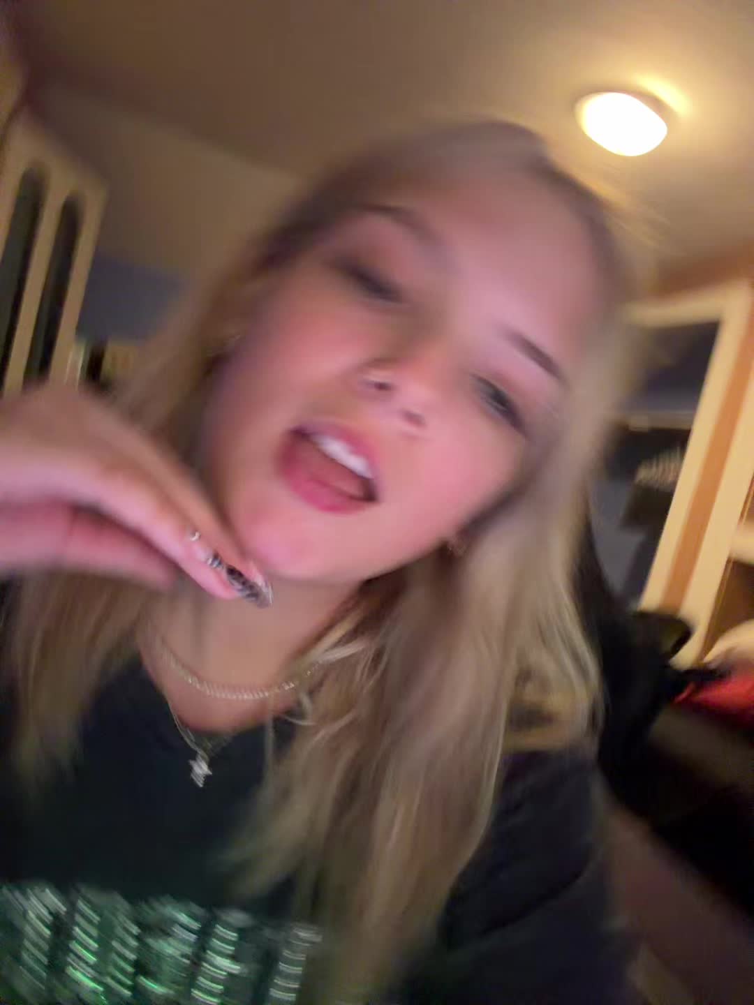@Naudia