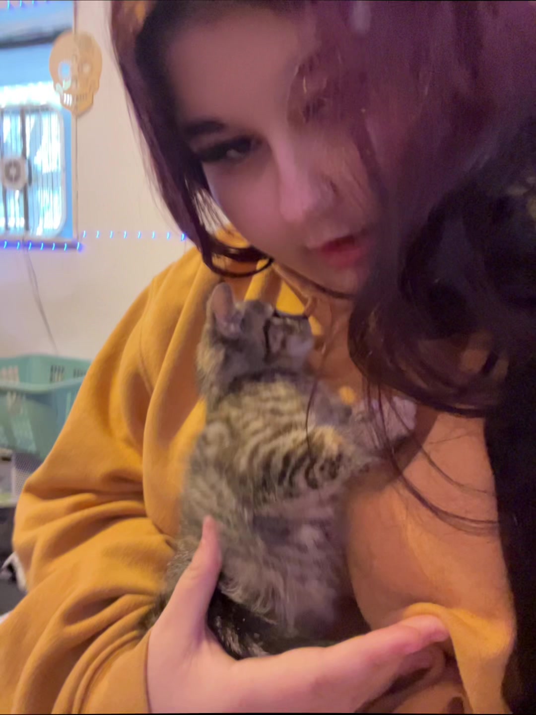 @theyluvshi18