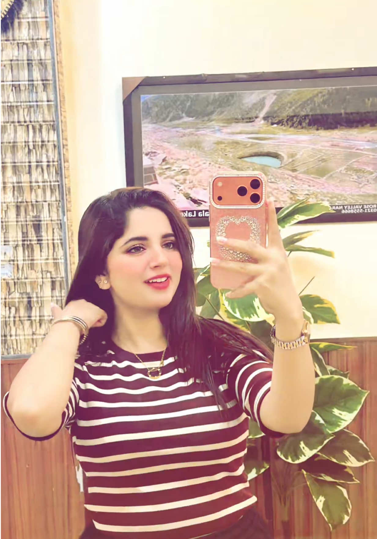 @Humaira_Khan🎀