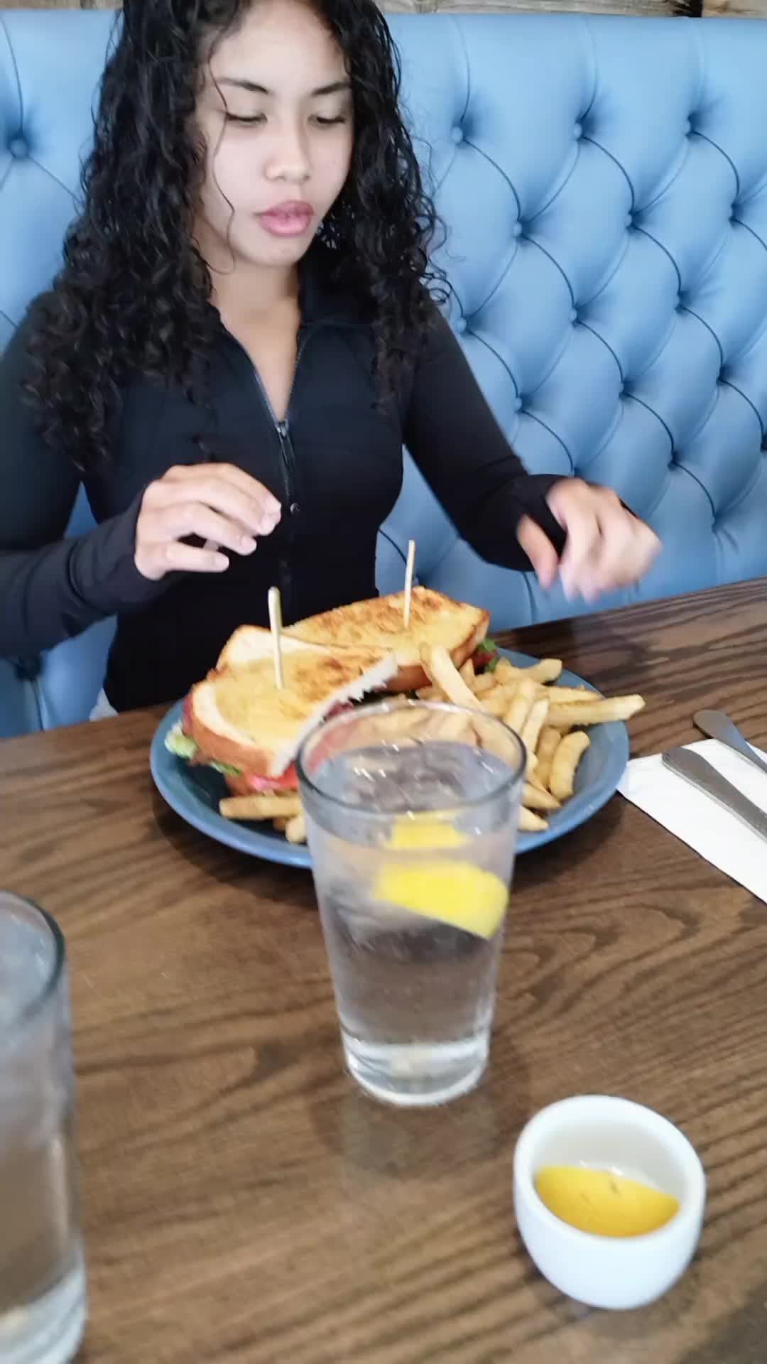 @SkeeteamXDeuce