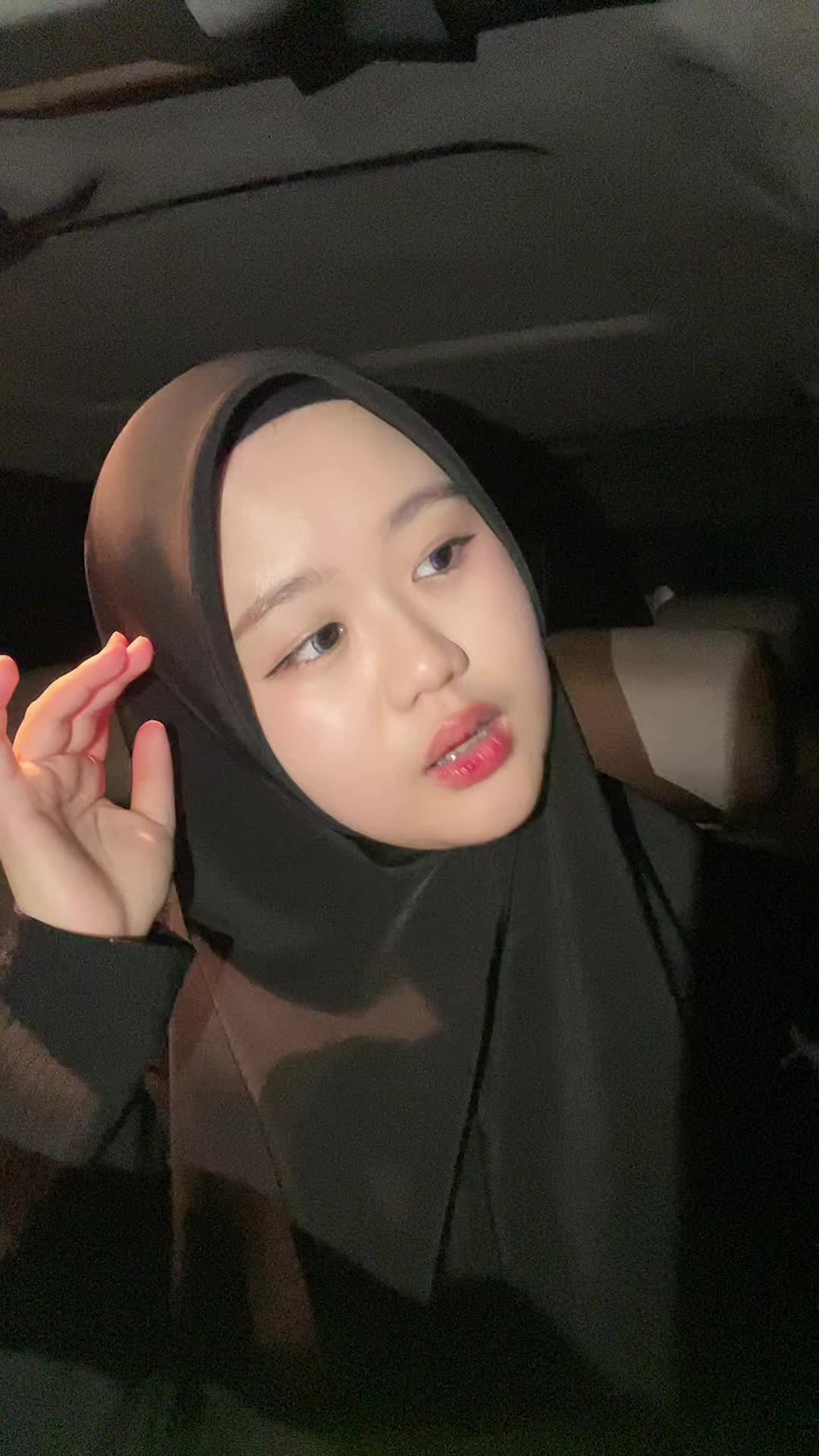@wiahhh.