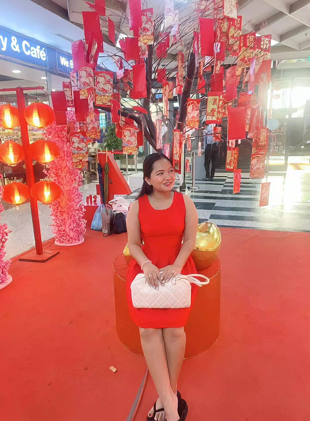 @💚Daw Kyi Moe Thae💚