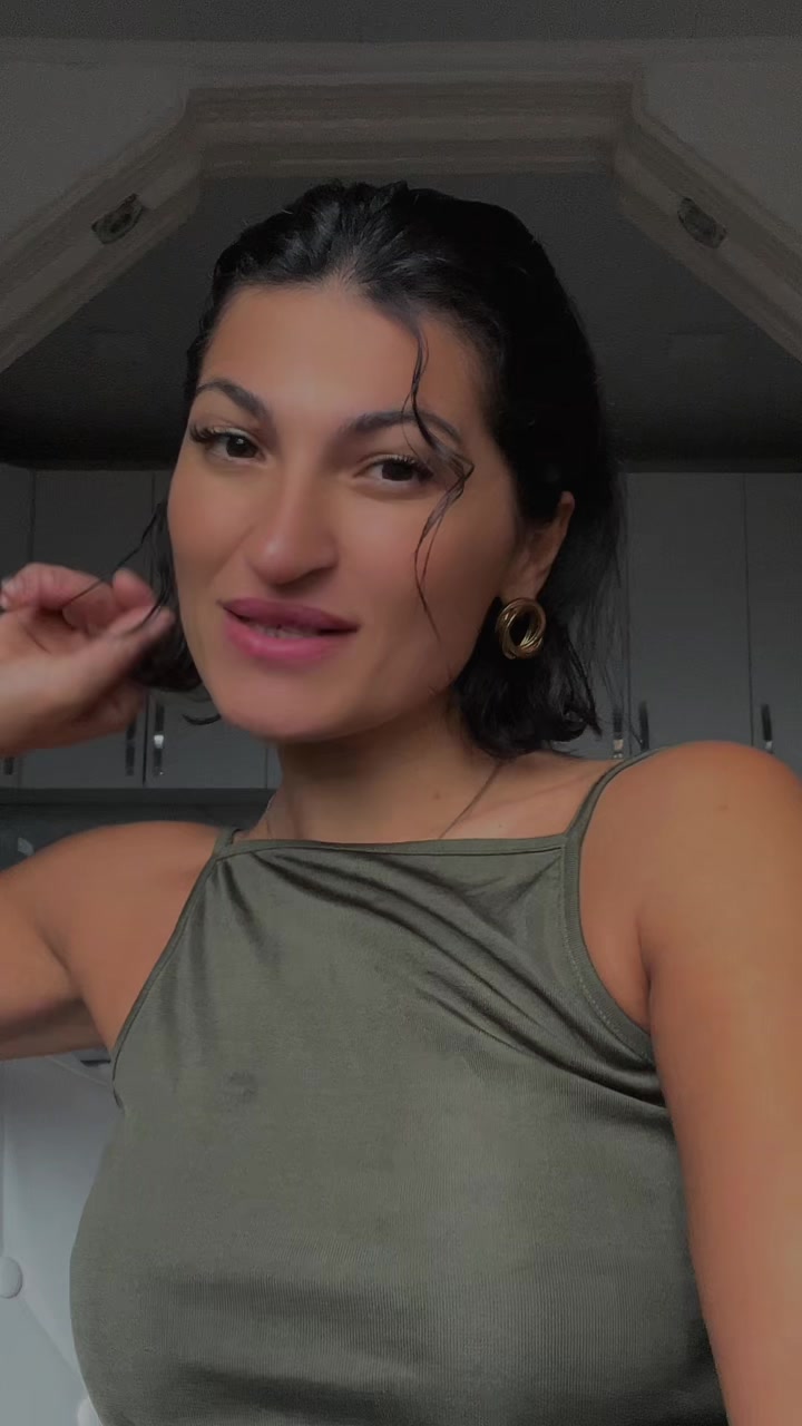 @Sofia Kvaratskhelia