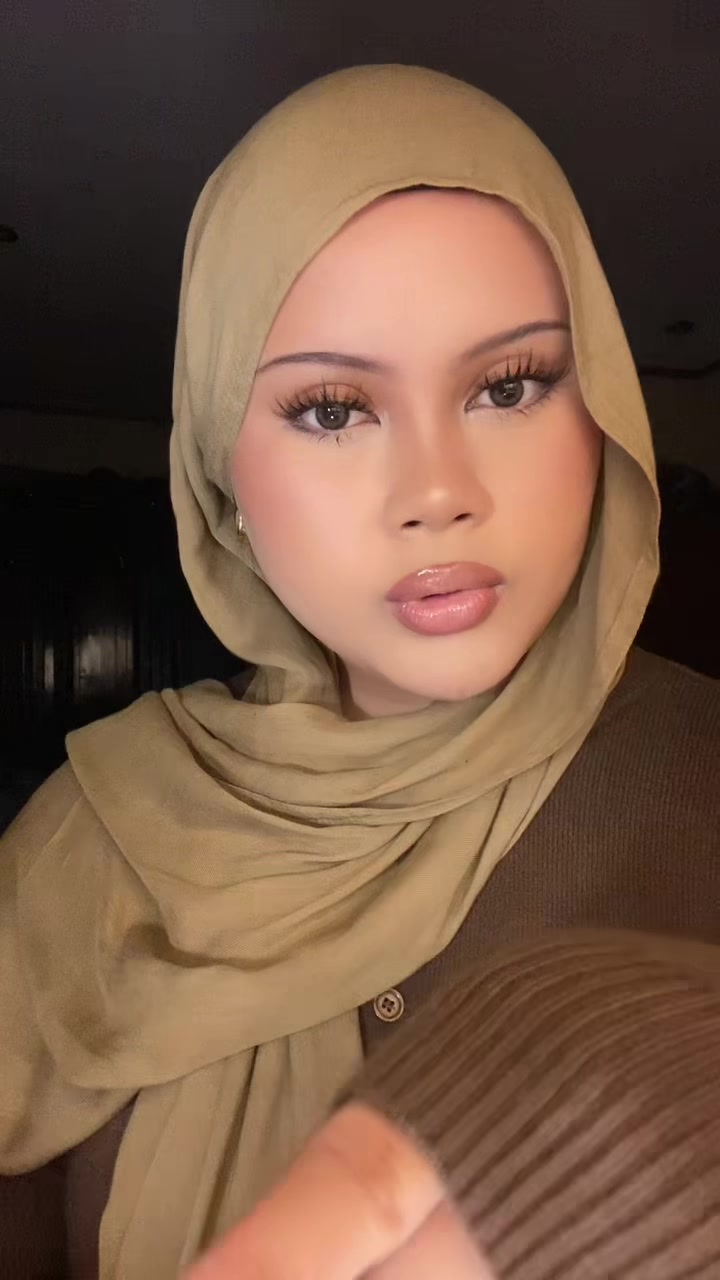 @فاطمة