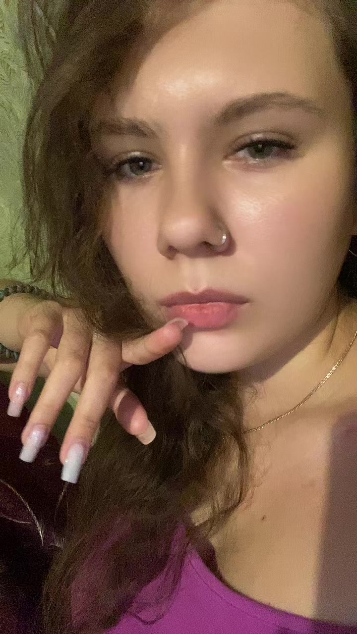 @настя лол