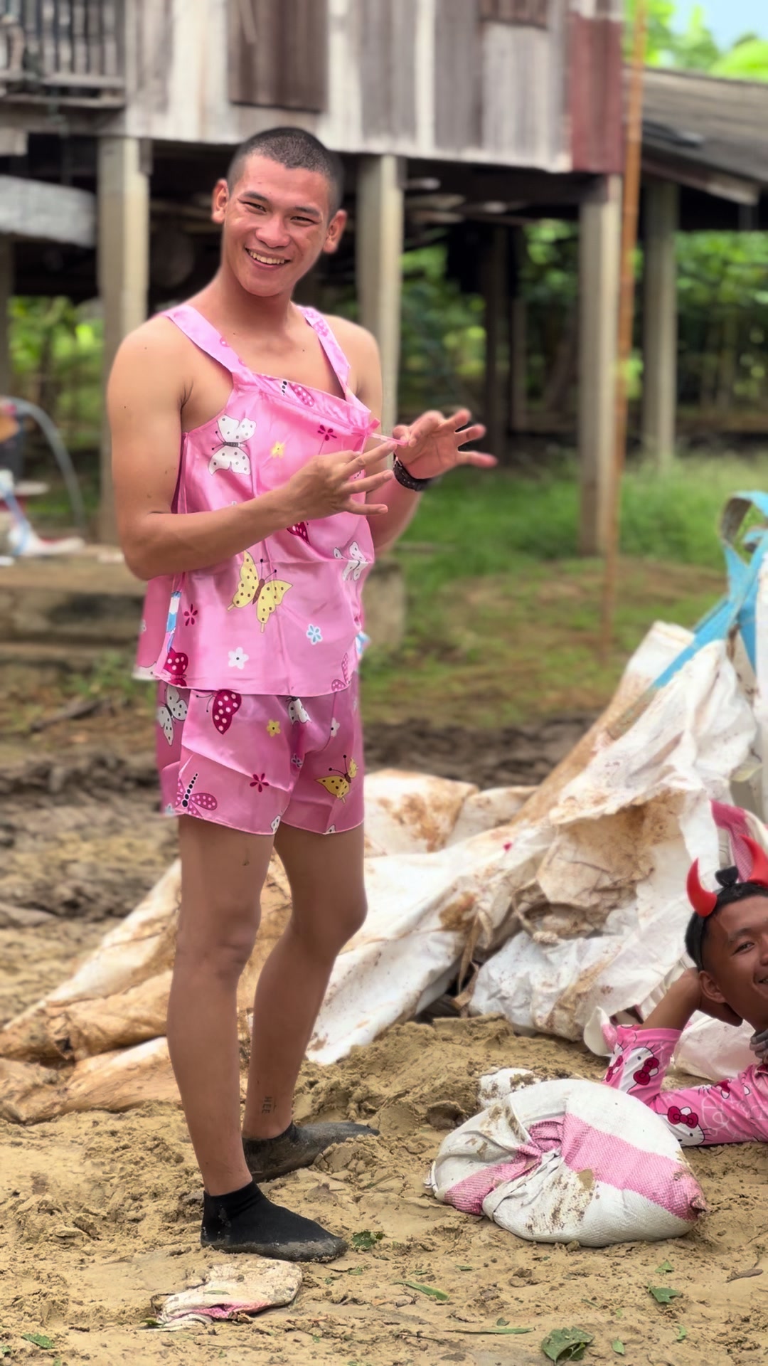 @นี่นายฮ้อยไม่ใช้นายร้อย