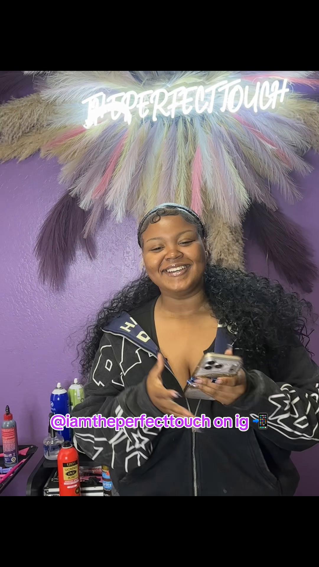 @Bombbae