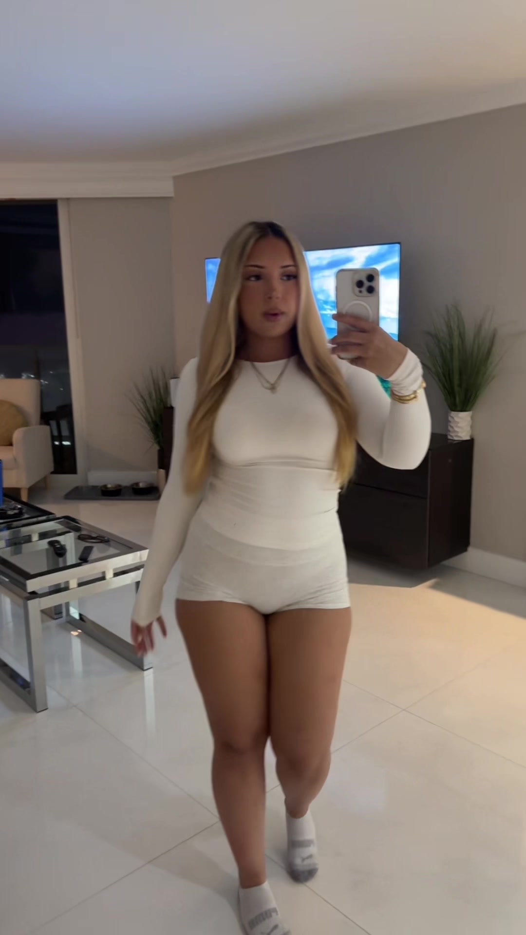 @annabzhuiyan