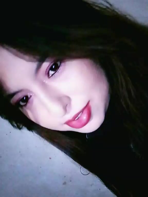 @Yaqui 🦋🍒