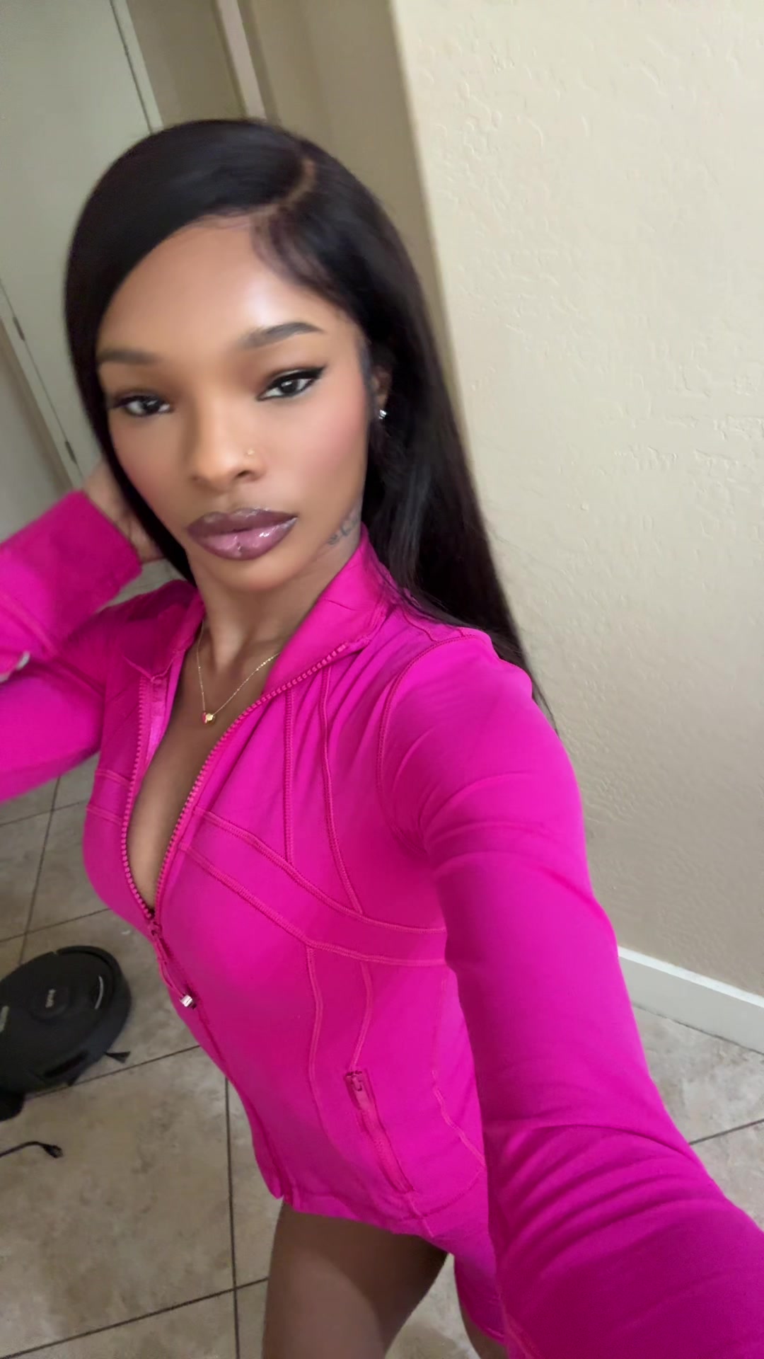 @_lashaelee
