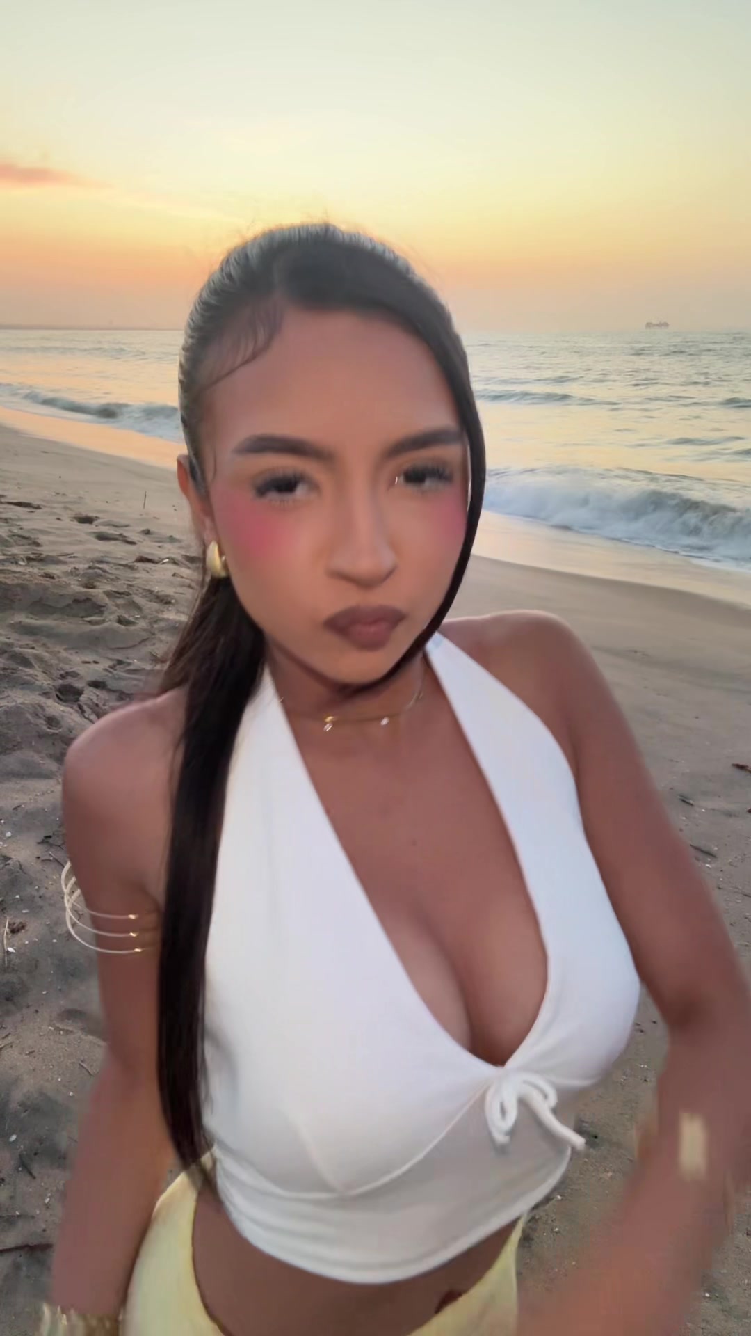 @chowbabygirl