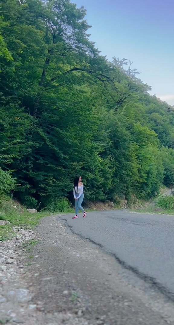 @Efsun_Alyeva