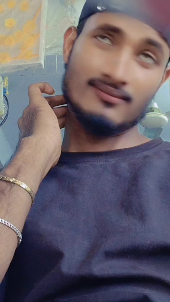 @🇧🇩Modhu Khan💪🇵🇸