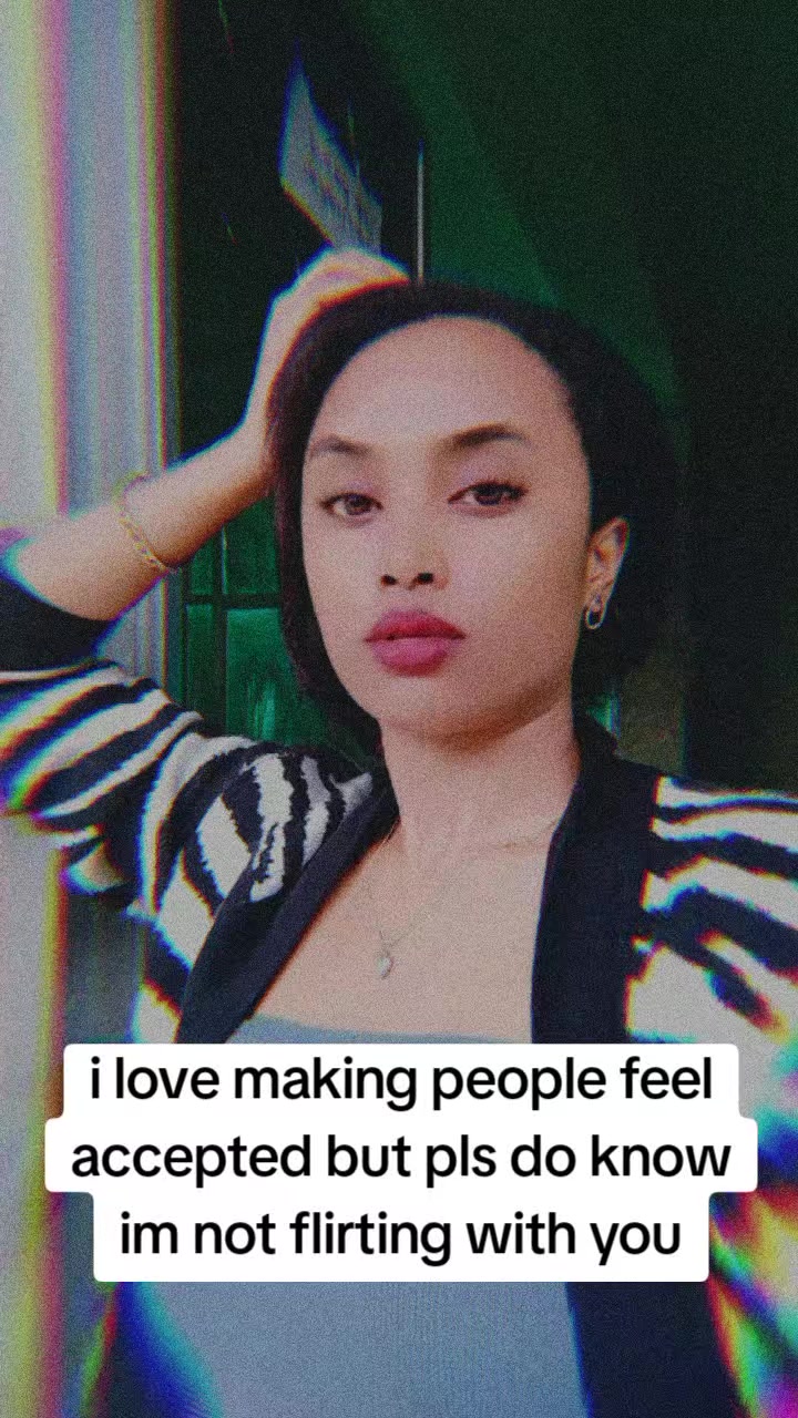 @Zizi