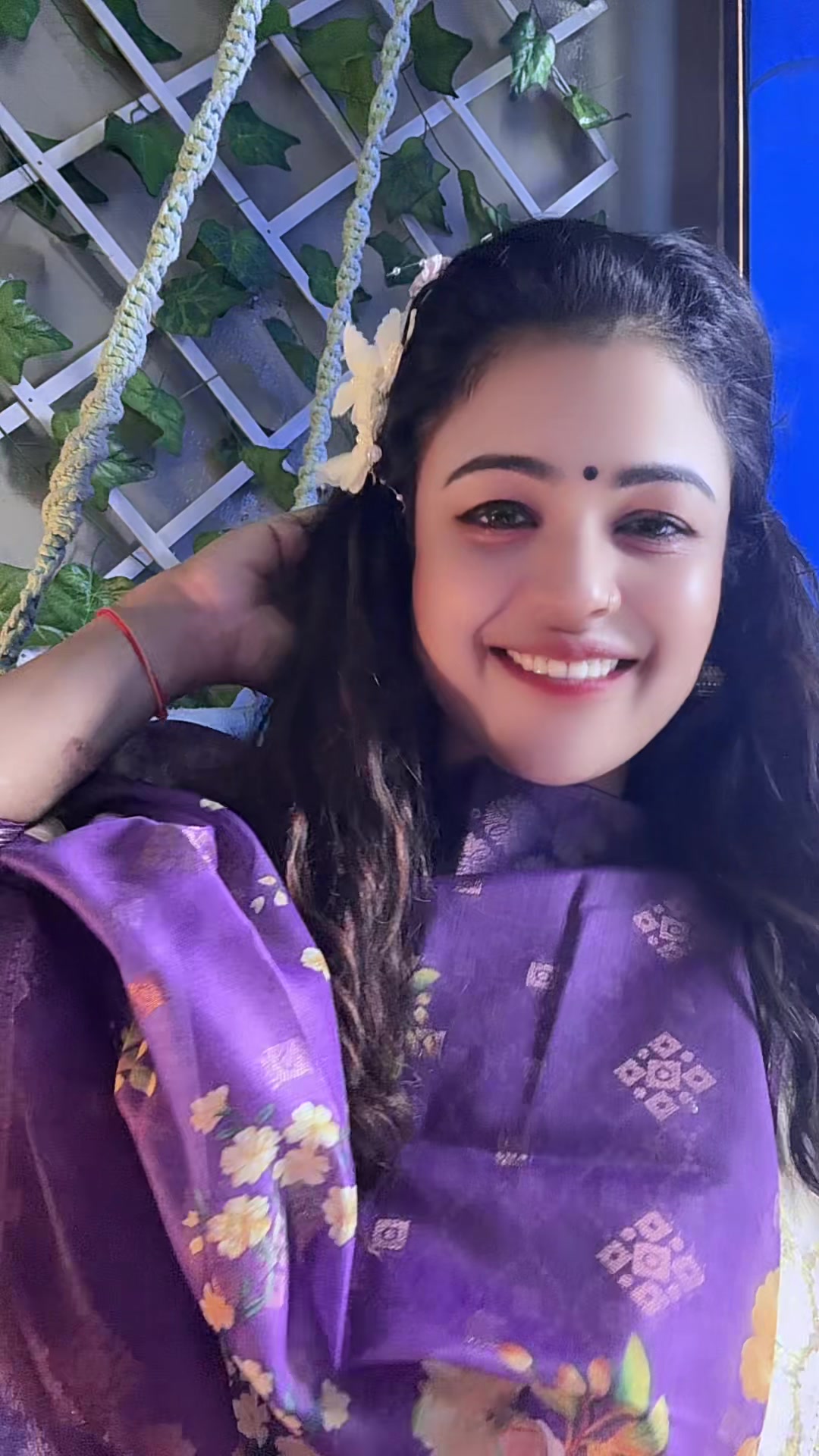 @❤️v. thiyaa❤️