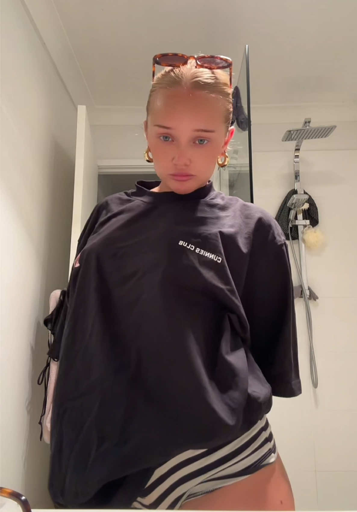 @holliechamberlain