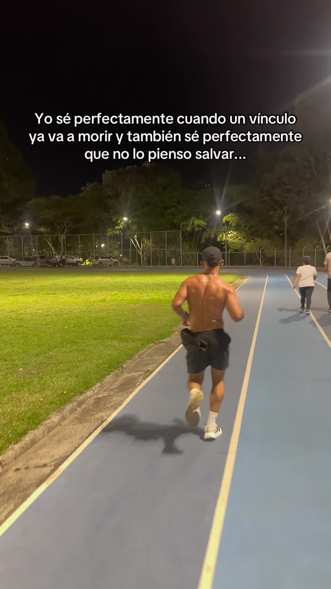 @YR