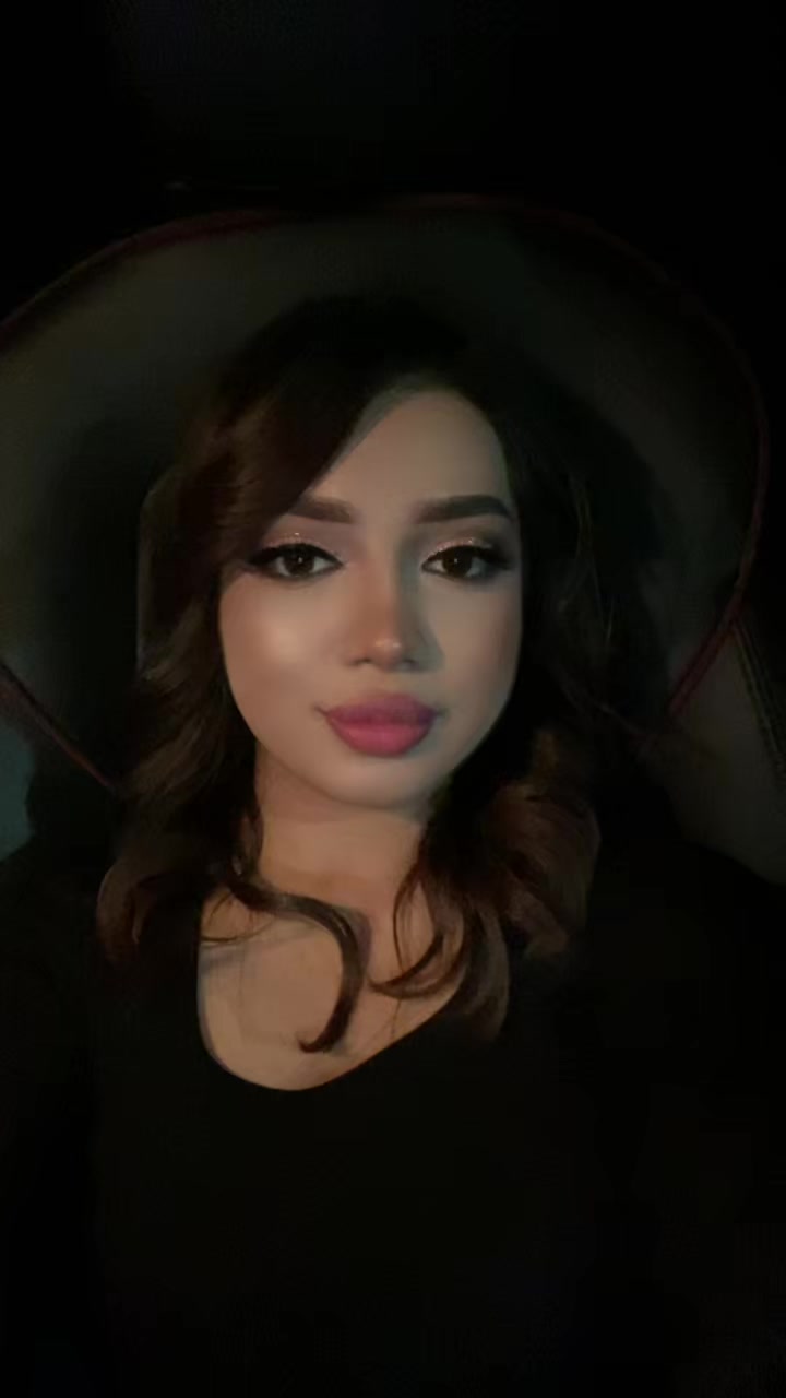 @Zarissa__