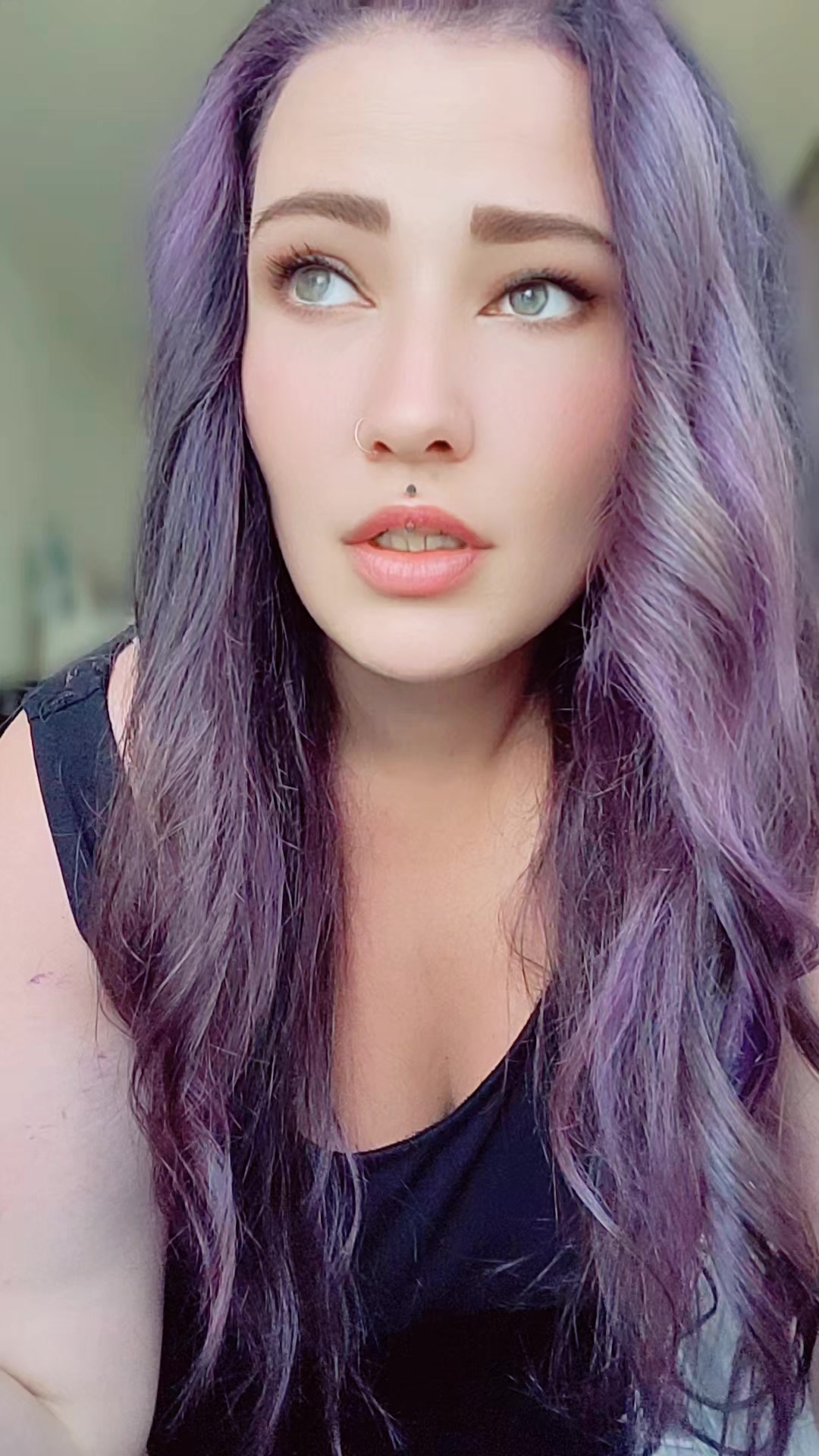 @_SmokaHontas__
