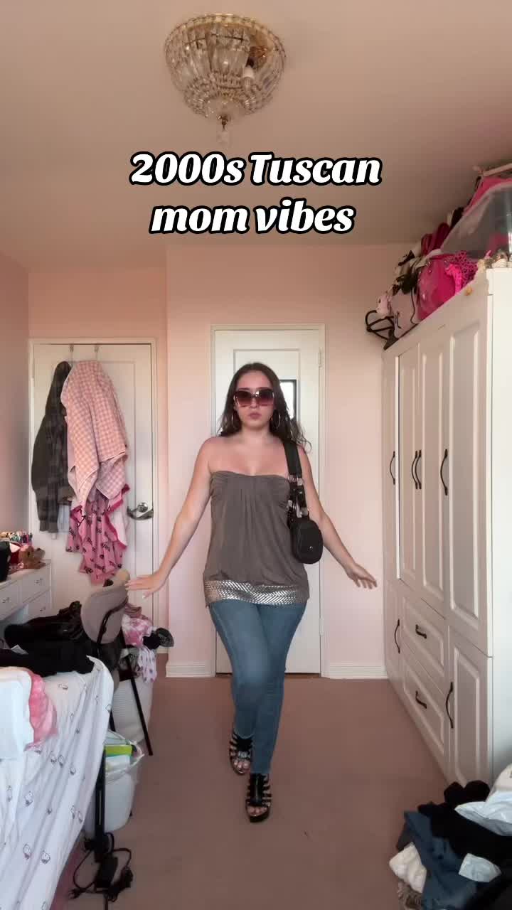@JustRebecca_Ave
