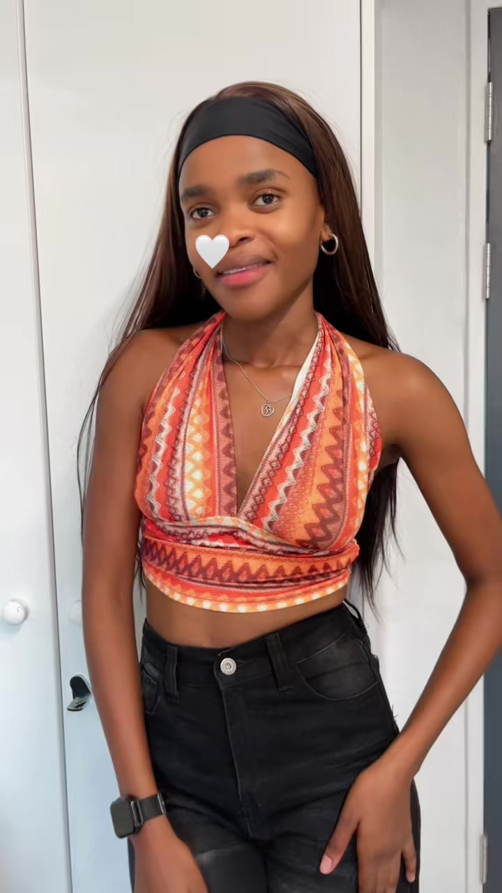 @Lala
