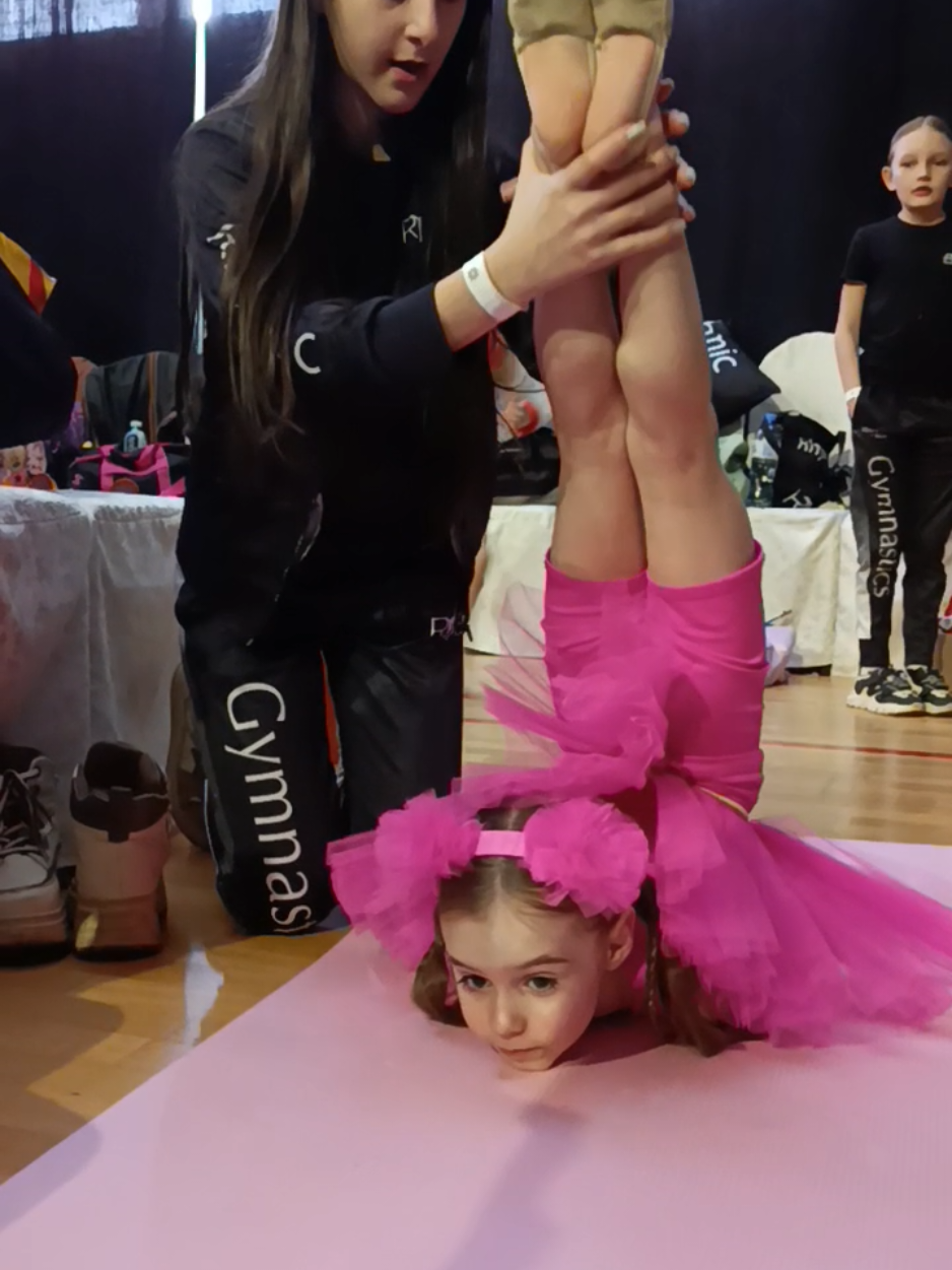 @Veronika 🤸🏻♀️