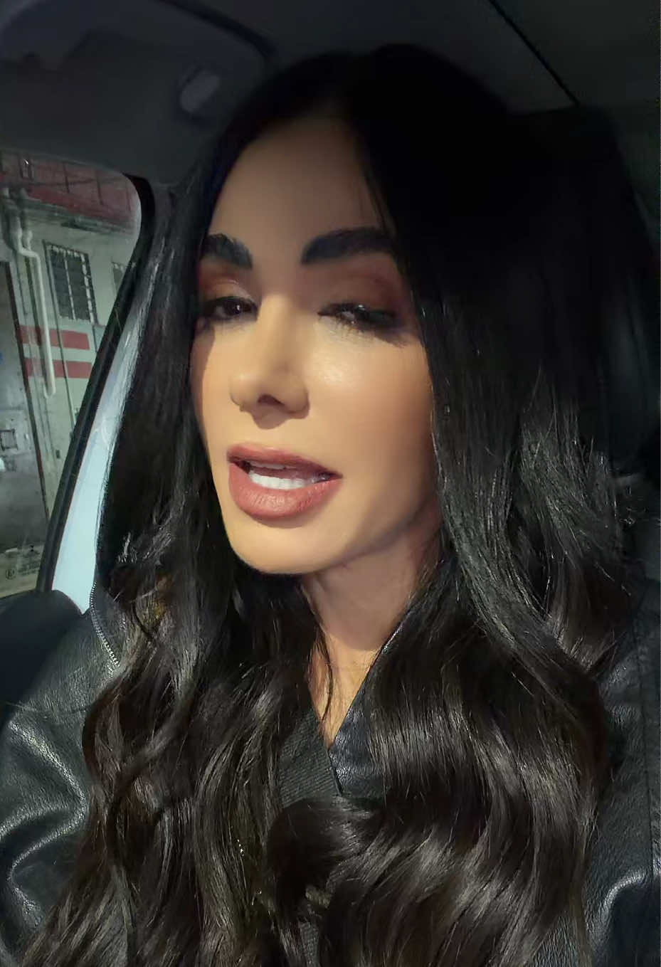@Vanessaarias