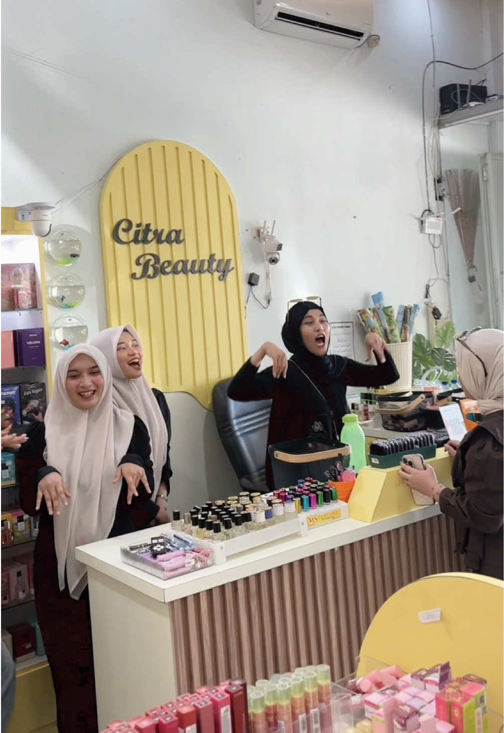 @Aca_Buloh