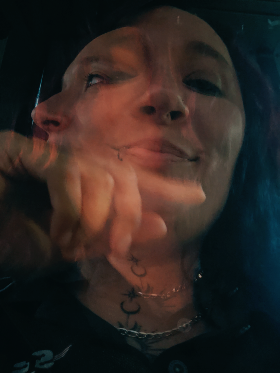 @NightFae✨️
