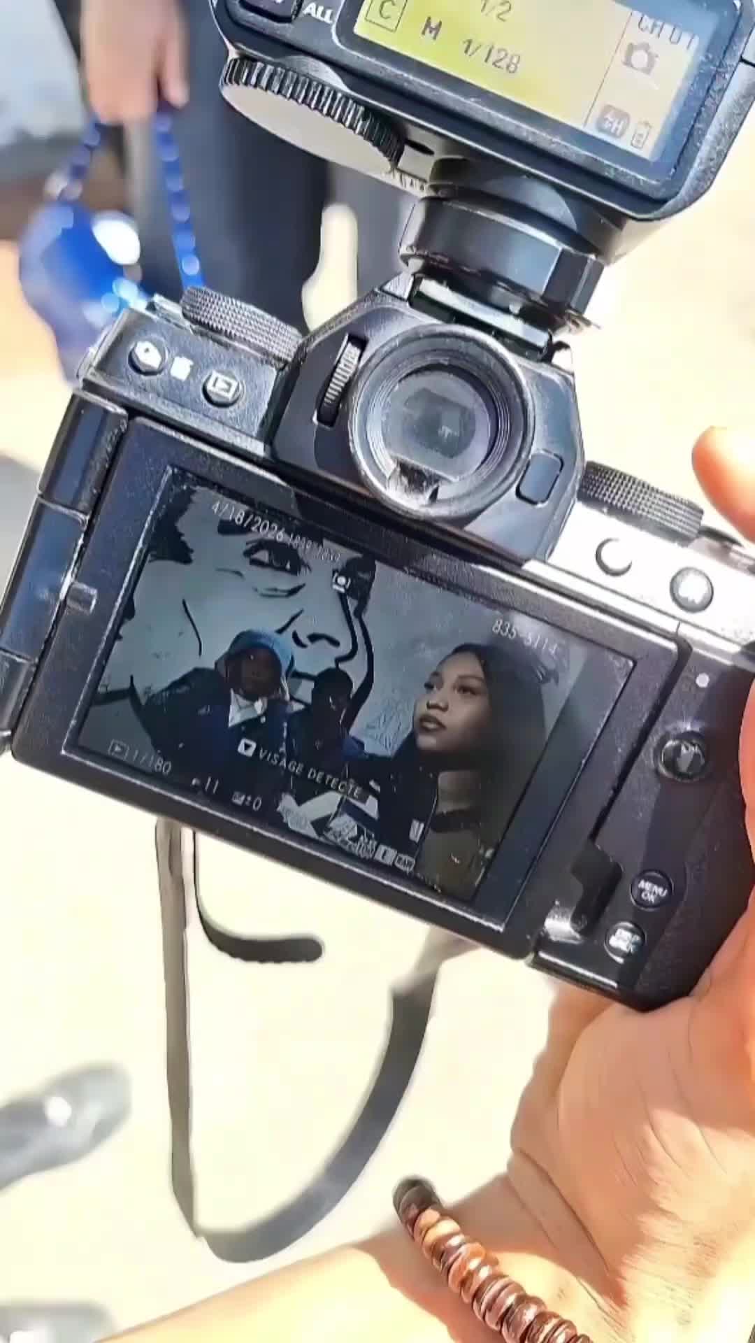 @օʟɨʋɨɛʀ †
