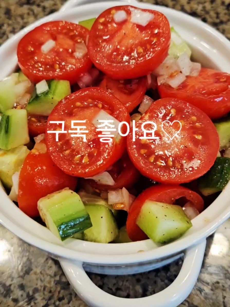 @FoodieYoon