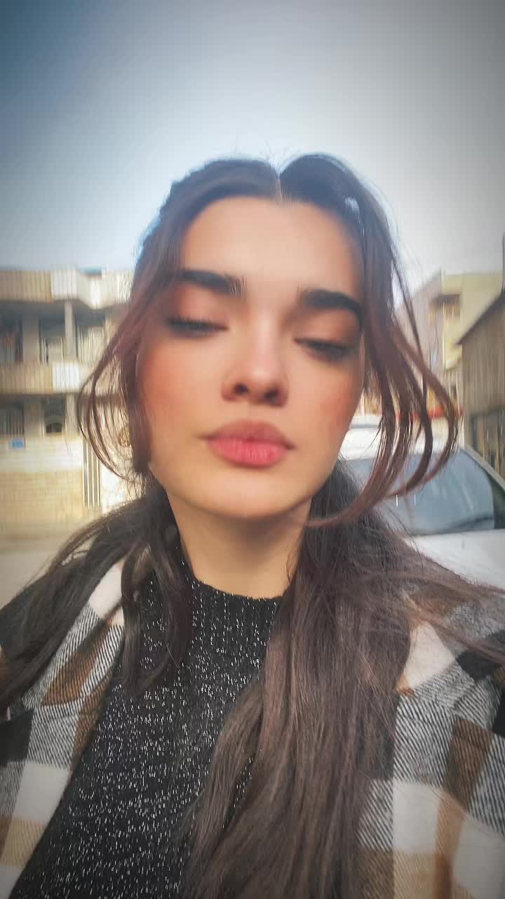 @E L I S🧚🏻♀️