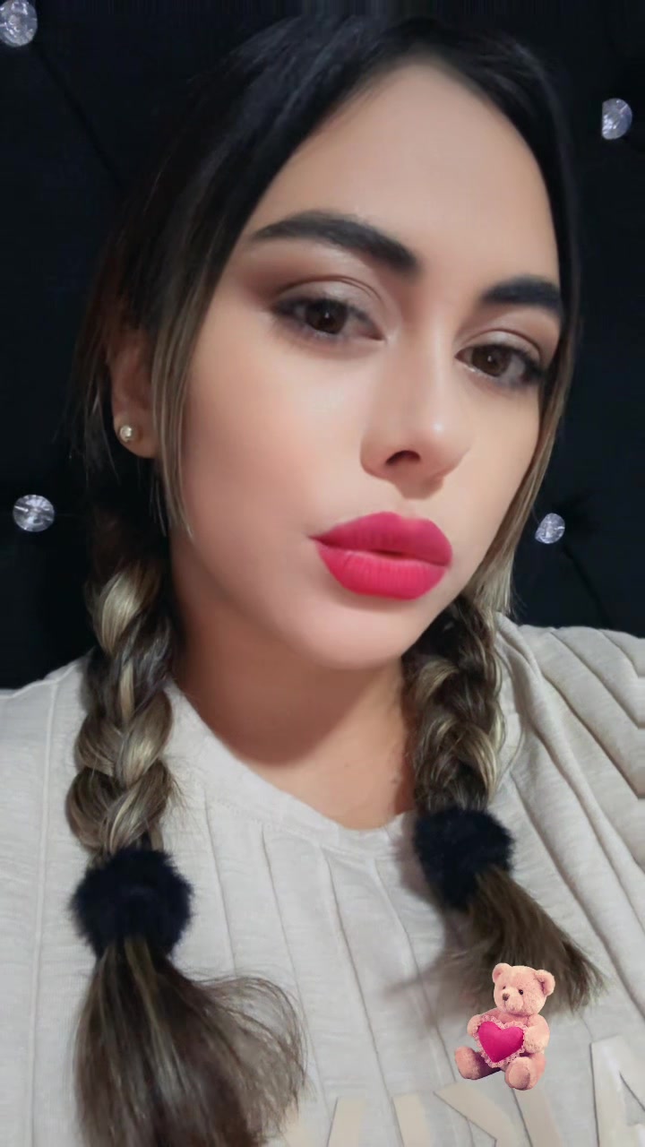 @Colombianita