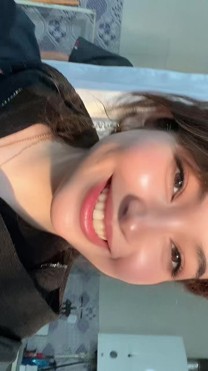 @𝓩𝓲𝔃𝓲🍒