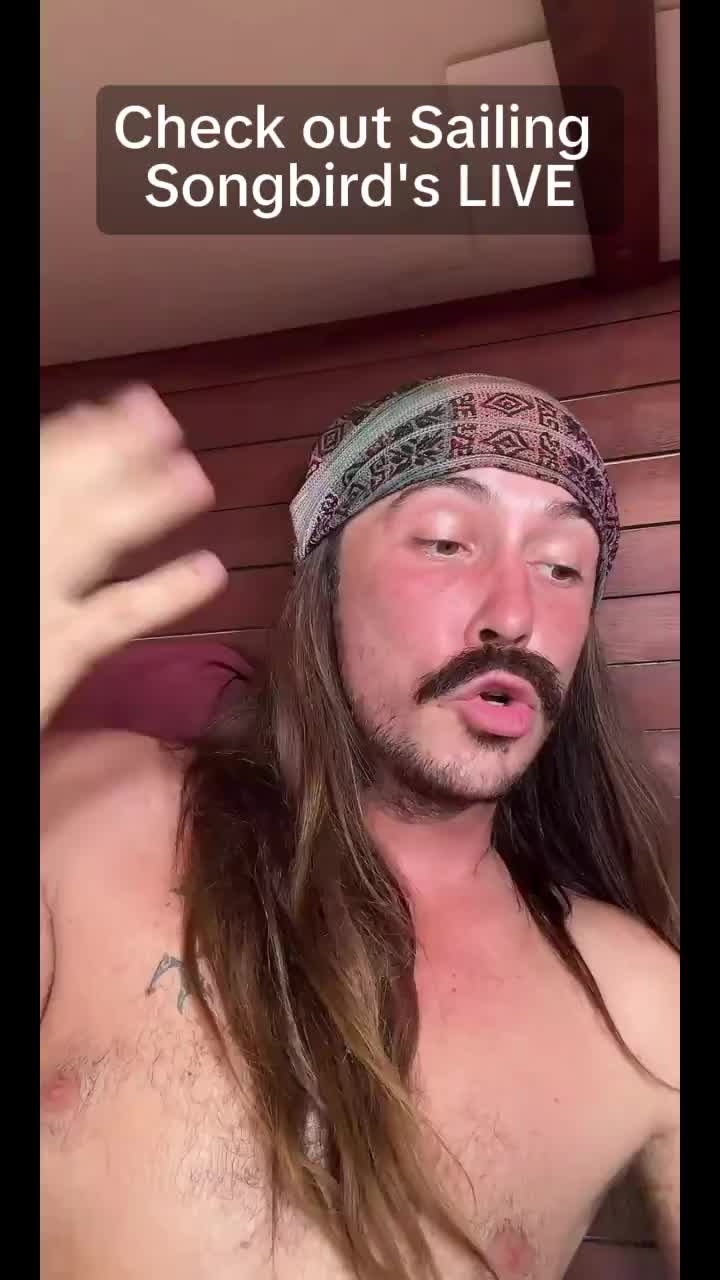 @DoggoDogz