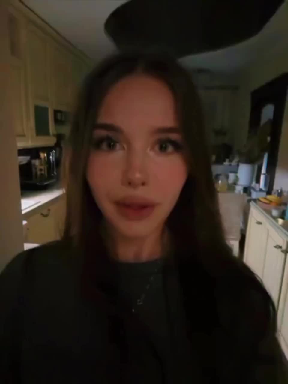 @𝔱𝔦𝔱𝔨𝔞 𝔩𝔲𝔠𝔥𝔦𝔶