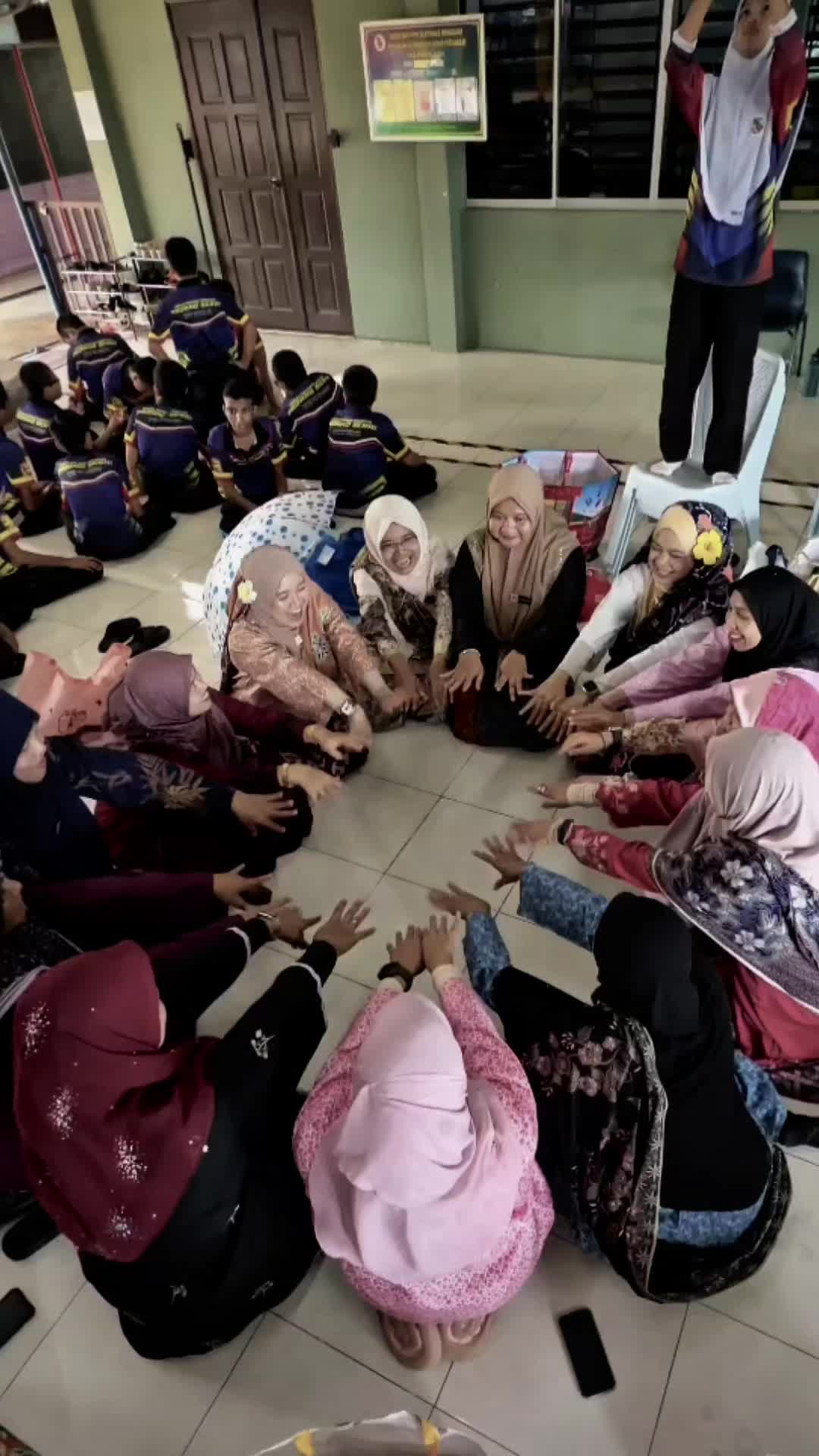 @Nadia Nabila